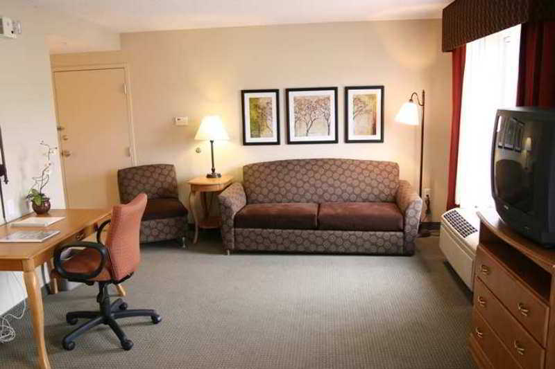 Hampton Inn Cedar Stadt Zimmer foto